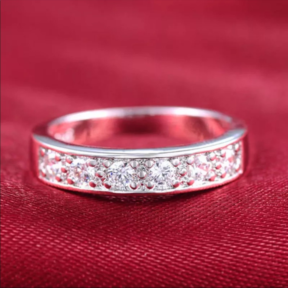New 925 Sterling Silver Diamond Engagement Ring - Picture 5 of 6